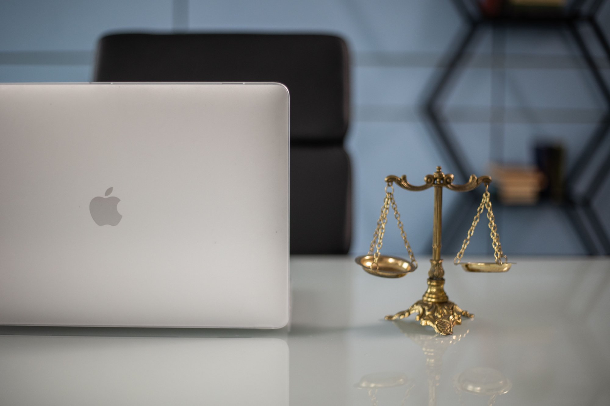 Equipo legal externo